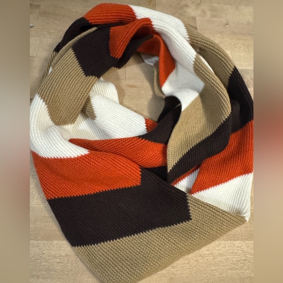 Michael Kors Accessories - Michael Kors Color Block Scarf wool blend infinity